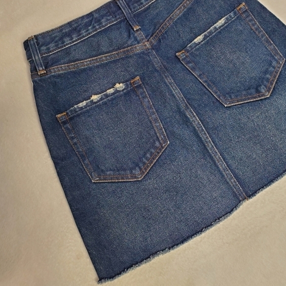 A&F Blue Side Stripe Distressed Denim Mini Skirt - Picture 7 of 9